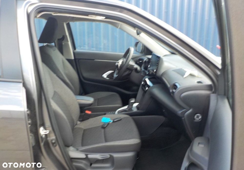 Toyota Yaris Cross - 27