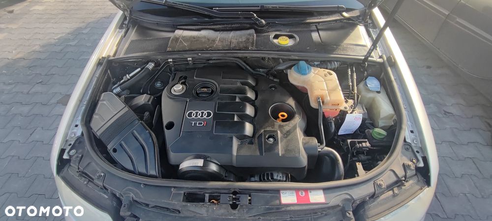 Audi A4 Avant 1.9 TDI - 11