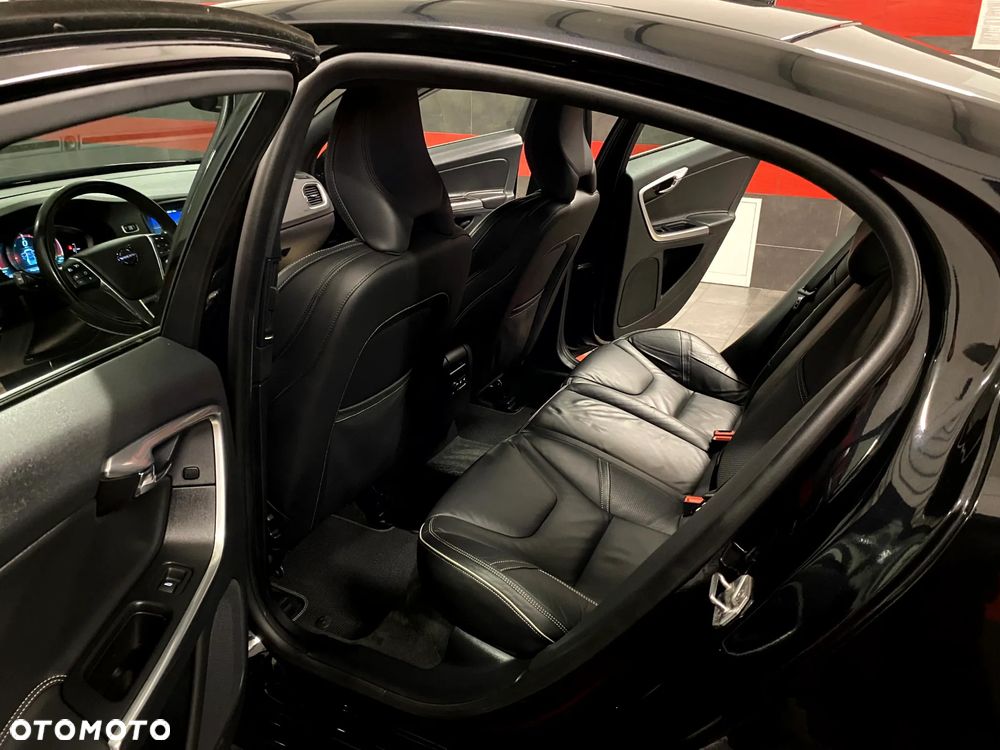 Volvo S60 D4 Summum - 22