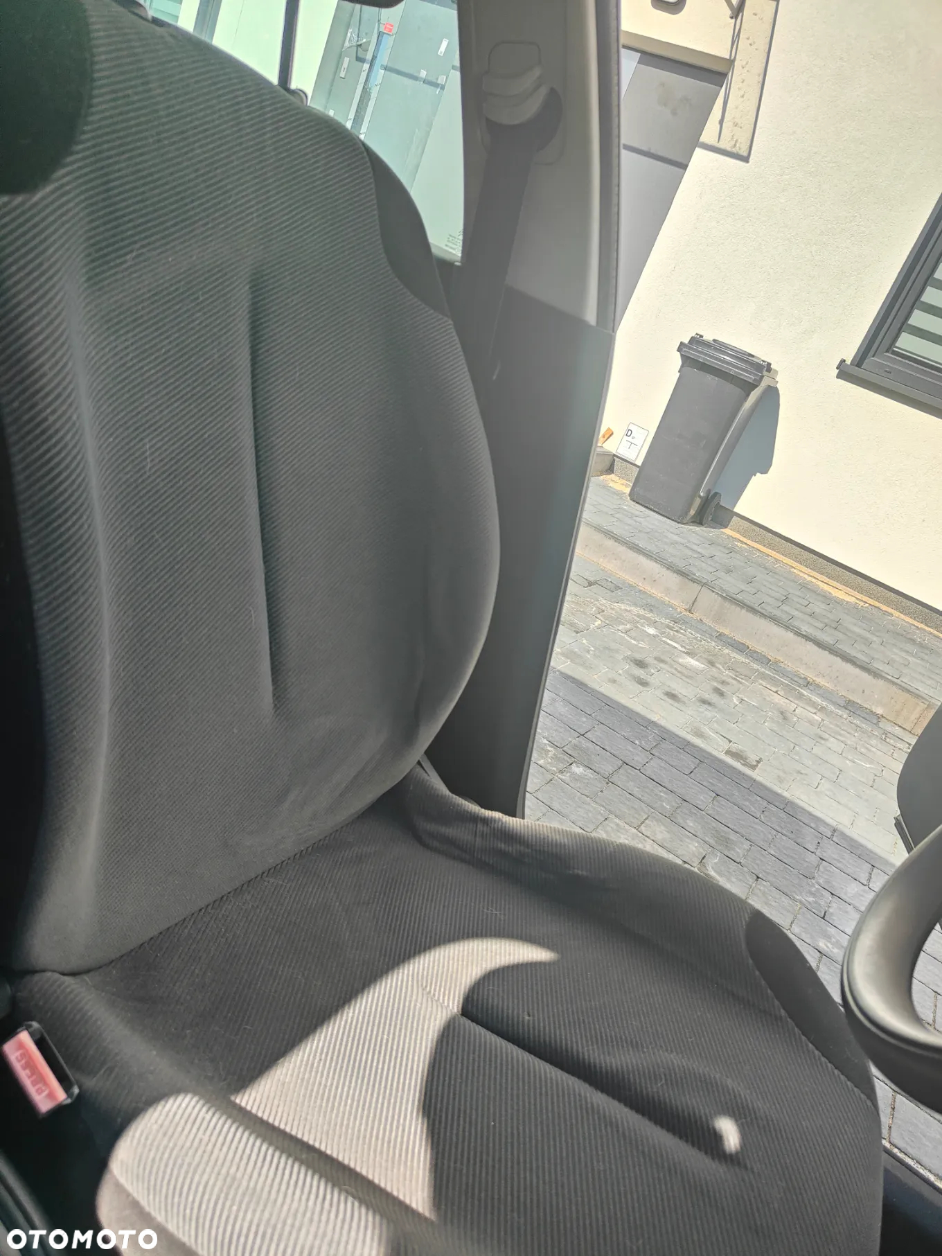 Citroën C4 1.6 HDi X - 11