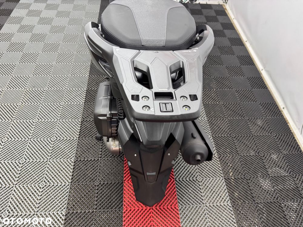 Honda NSS - 24