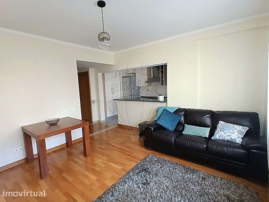 Apartamento T1 para arrendamento - Grande imagem: 2/20