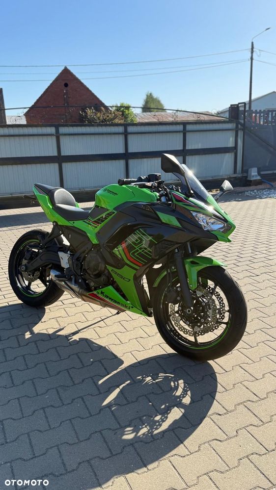 Kawasaki Z 650 - 16