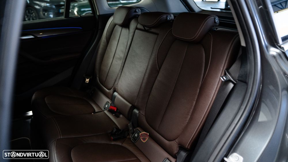 BMW X1 16 d sDrive xLine - 46