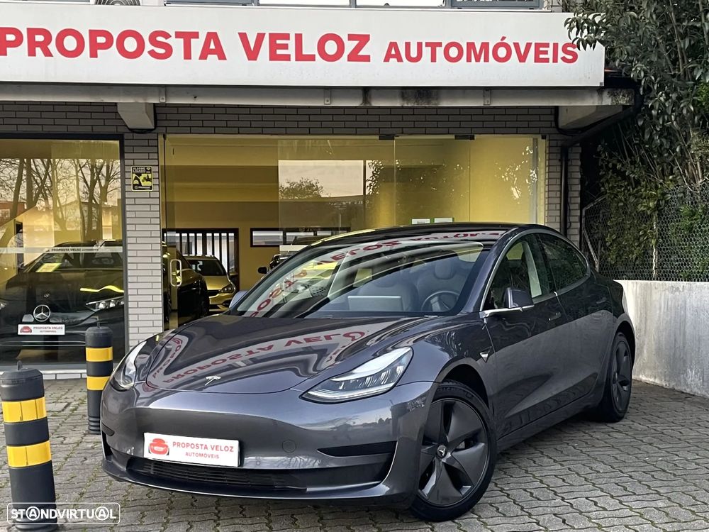 Tesla Model 3 RWD - 1