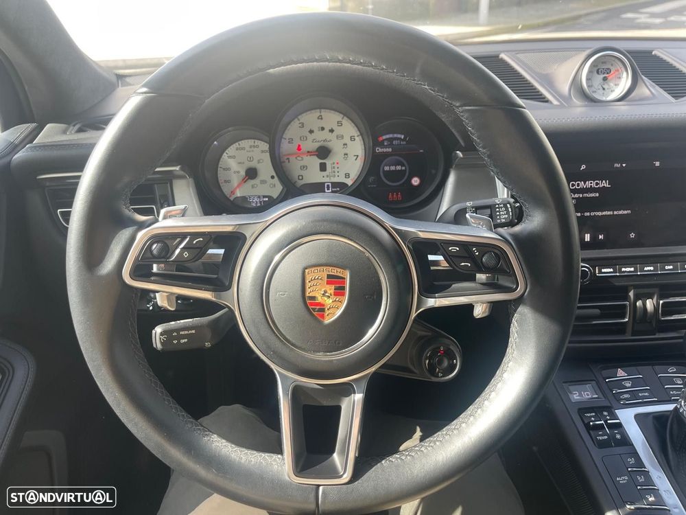 Porsche Macan Turbo - 20