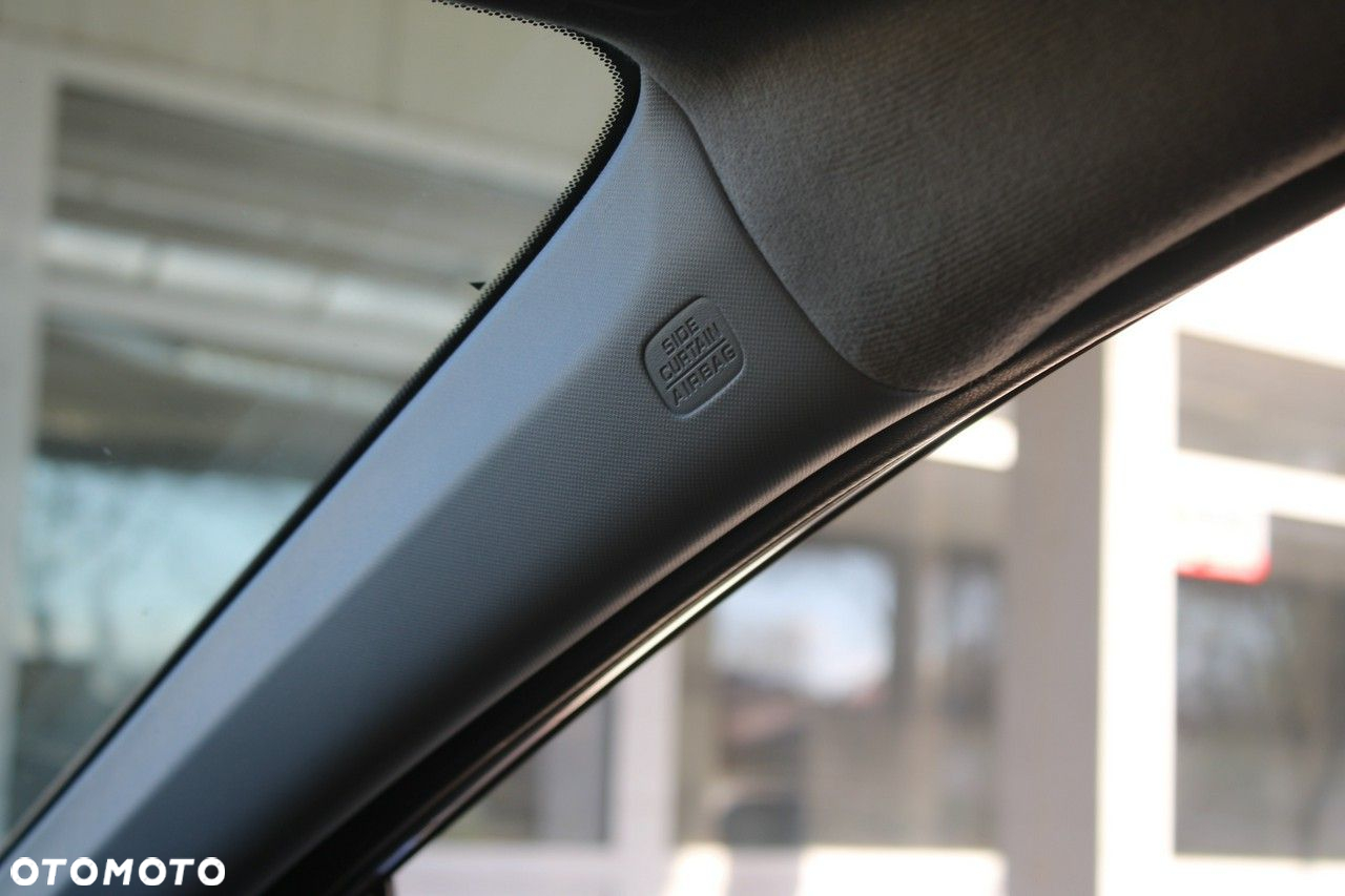 Honda Civic 1.8 Elegance - 27