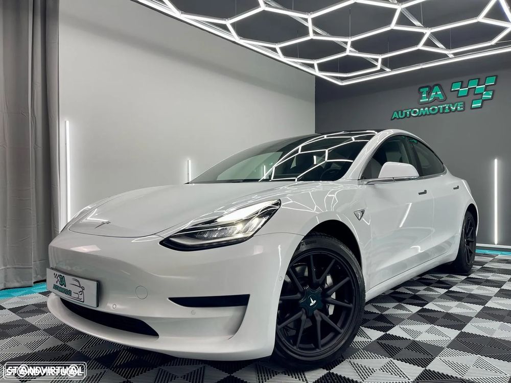 Tesla Model 3 Standard RWD Plus - 1