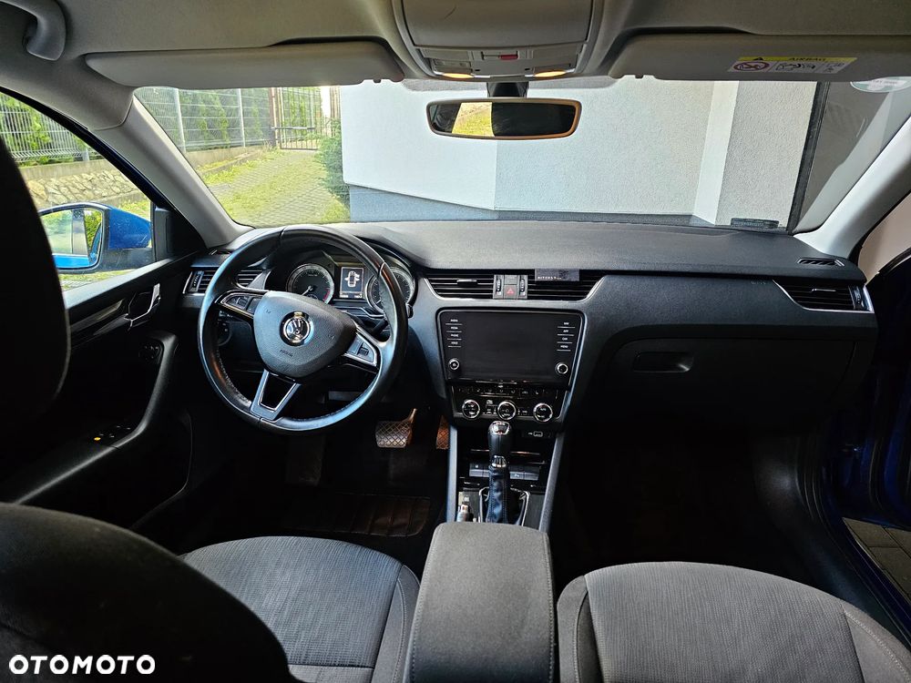 Skoda Octavia 2.0 TDI Style DSG - 9