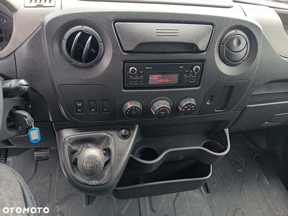 Renault Master - 19