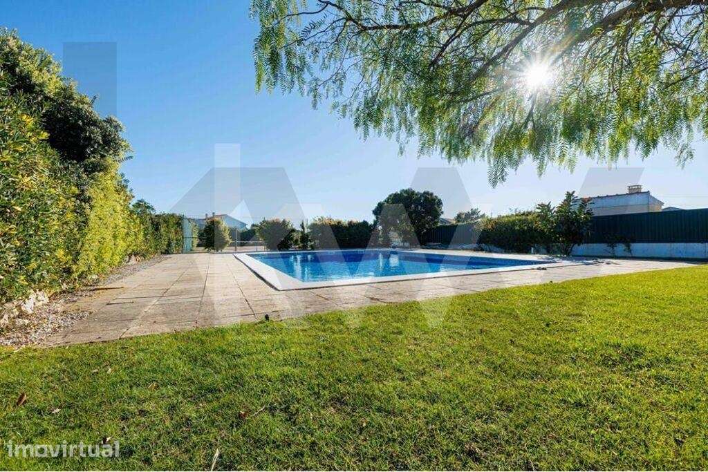 Excelente Moradia T4 | Condomínio Casas da Azóia | Sesimbra - Grande imagem: 3/33