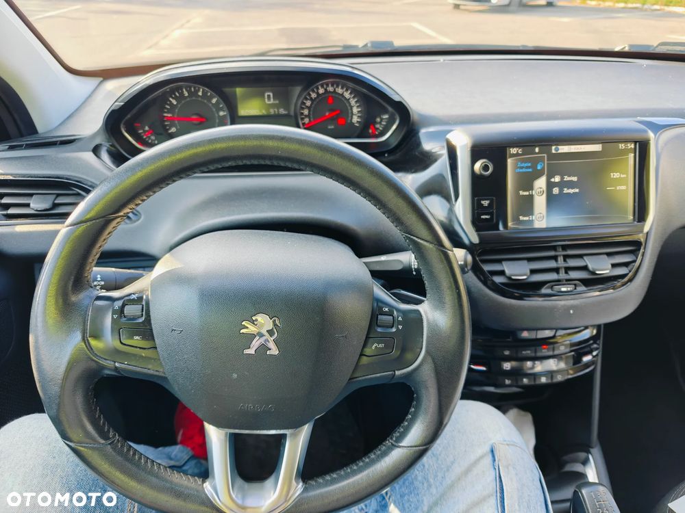 Peugeot 208 1.2 VTi Allure - 25