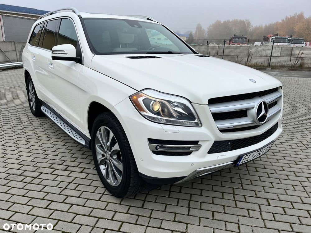 Mercedes-Benz GL 400 4Matic 7G-TRONIC - 26
