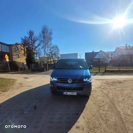 Volkswagen Multivan - 1