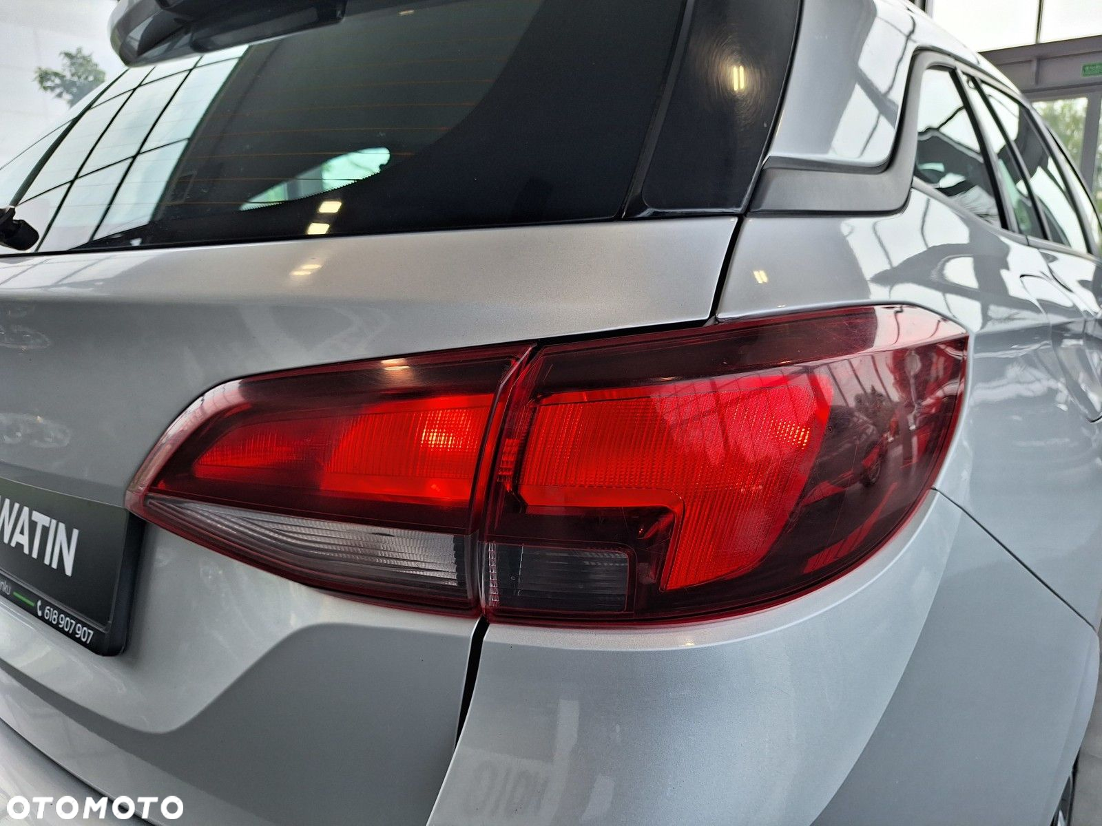 Opel Astra V 1.5 CDTI Edition S&S - 9
