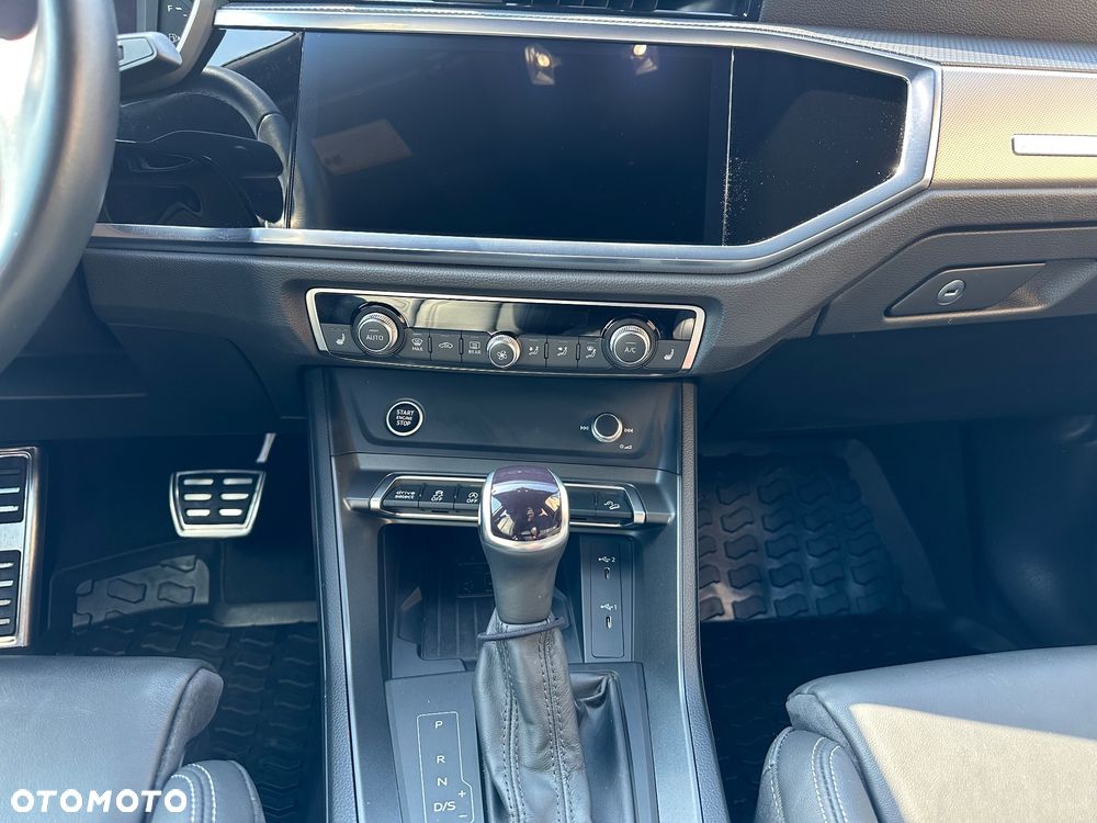 Audi Q3 45 TFSI Quattro S Line S tronic - 24