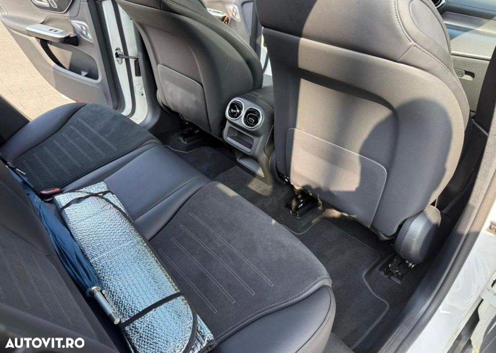 Mercedes-Benz GLC 300 e 4MATIC - 19