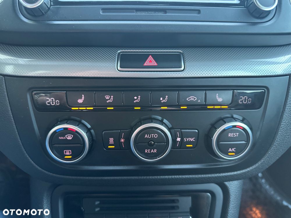 Volkswagen Sharan 2.0 TDI 4Motion BlueMotion Technology Highline - 31