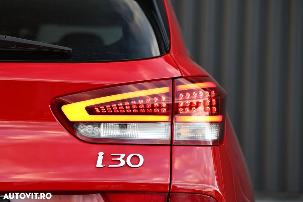 Hyundai i30 1.6 CRDI 136CP 5DR M/T Launch Edition Exclusive - 25