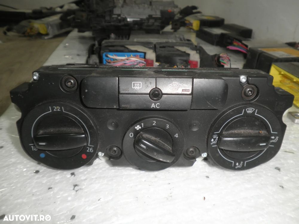 Panou comenzi AC VW Tiguan 5N 5M2820045A