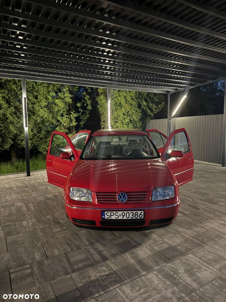 Volkswagen Bora - 1