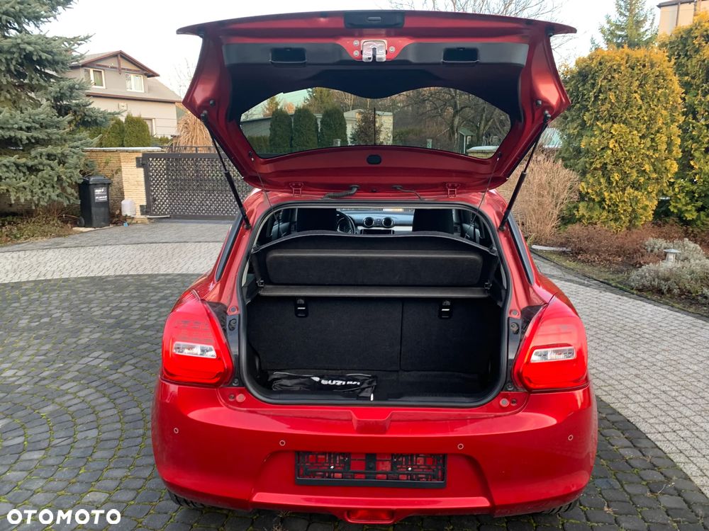 Suzuki Swift 1.2 SHVS Premium Plus - 13