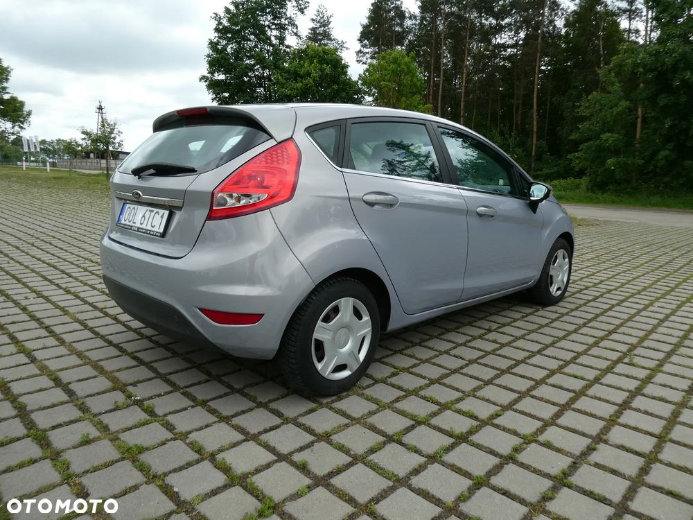 Ford Fiesta 1.25 Titanium EU5 - 6