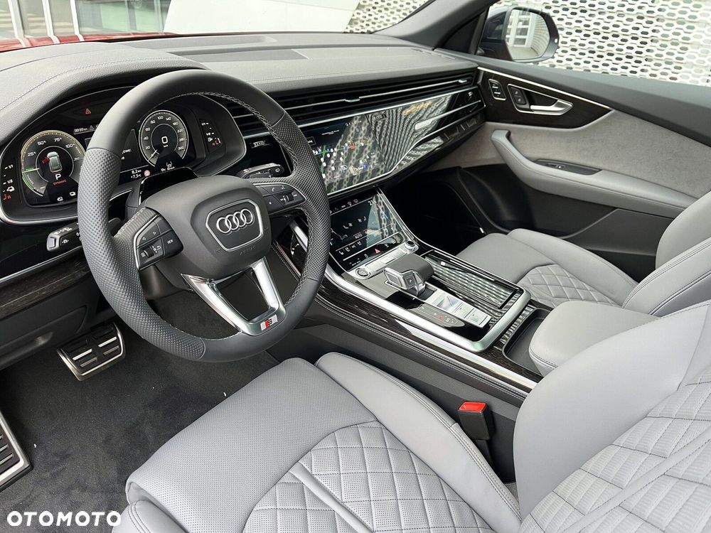 Audi Q8 - 15