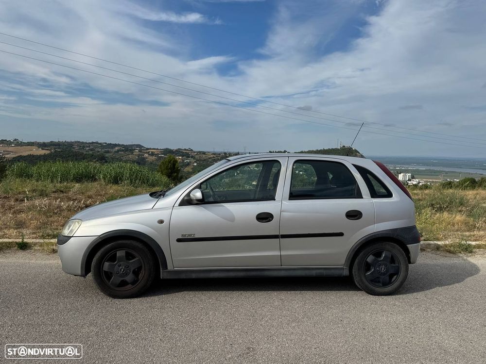 Opel Corsa 1.2 16V Elegance - 3
