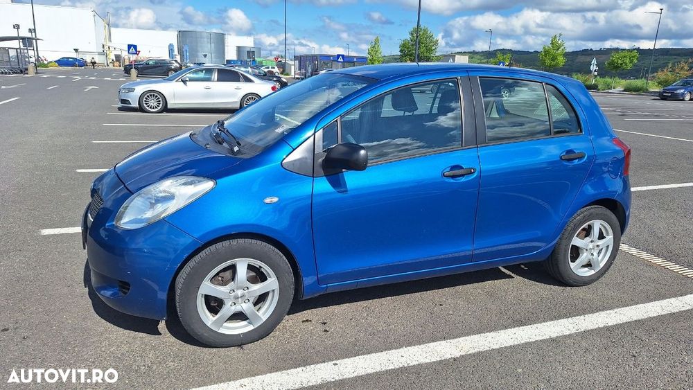Toyota Yaris 1.3 Luna - 5