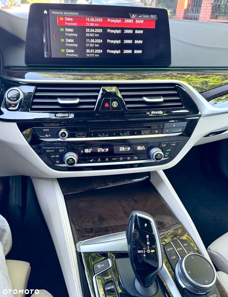 BMW Seria 5 520d Efficient Dynamics Luxury Line sport - 16