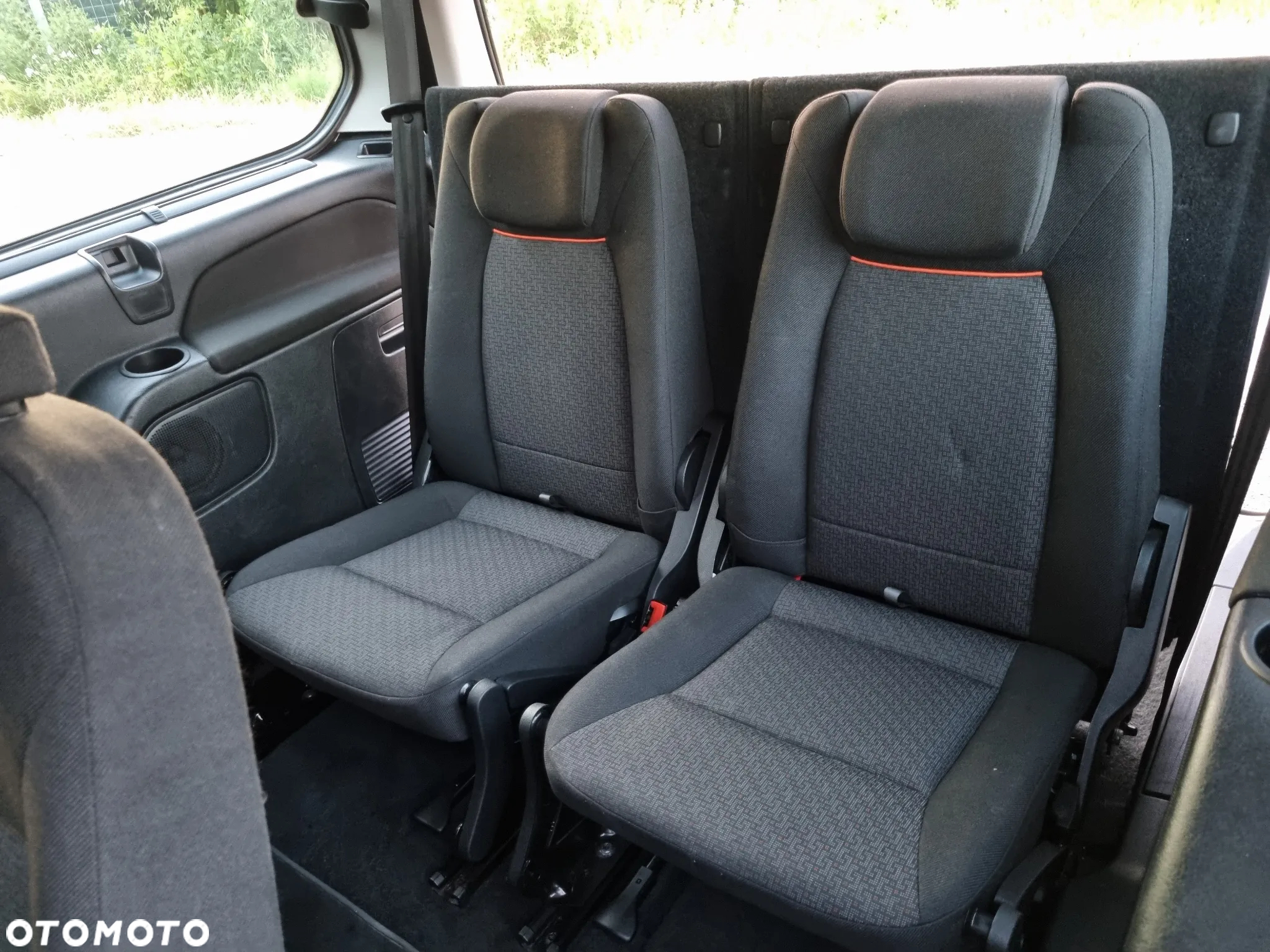 Ford Galaxy 2.0 TDCi Titanium - 15