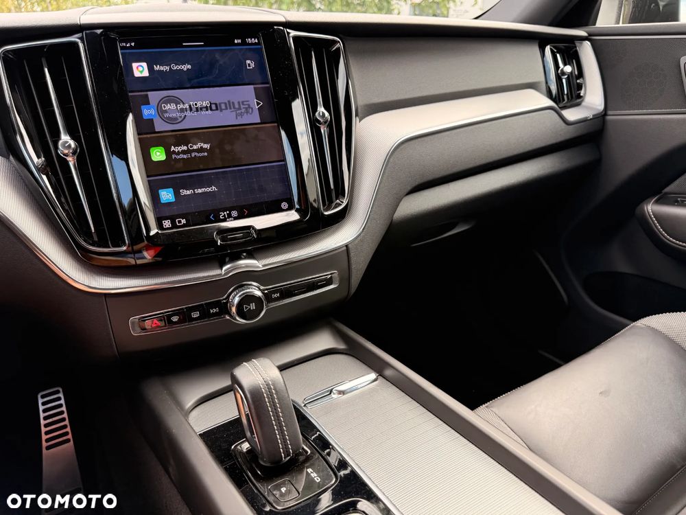 Volvo XC 60 B4 D R-Design - 25