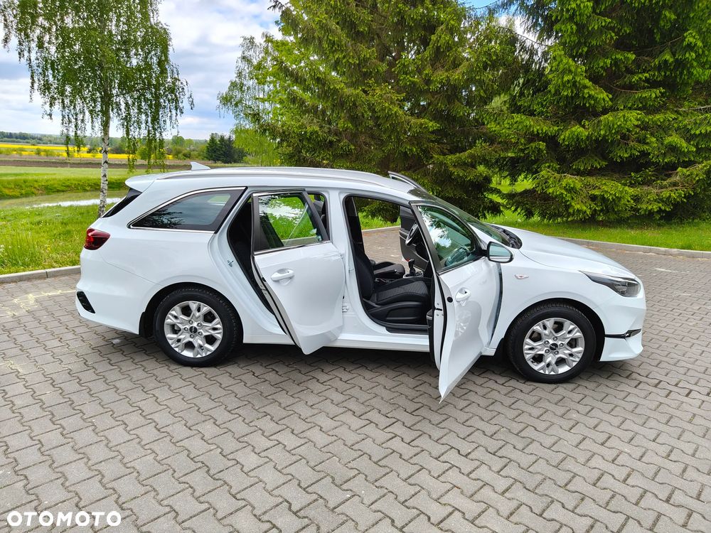 Kia Ceed 1.5 T-GDI Business Line - 35