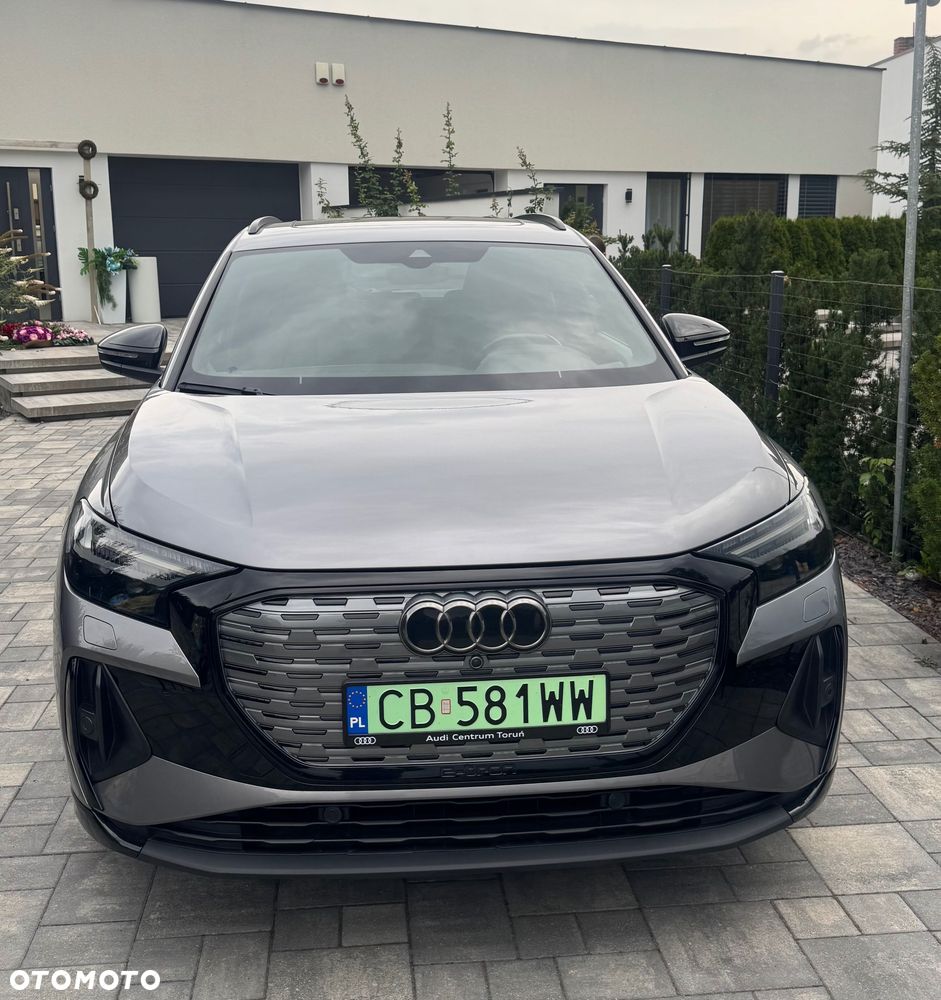 Audi Q4 e-tron - 2