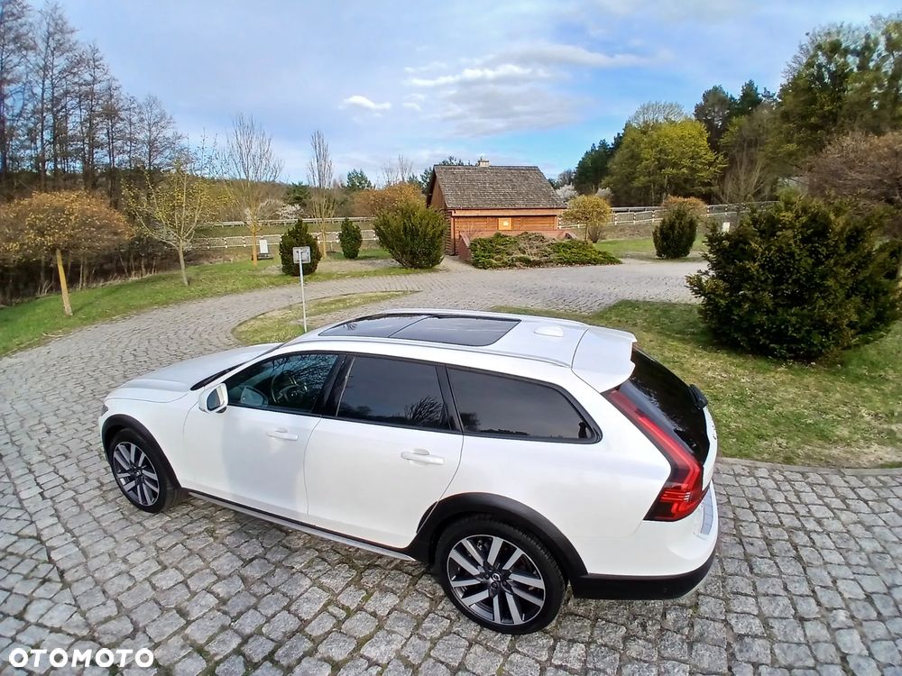 Volvo V90 Cross Country B6 B AWD Geartronic - 19