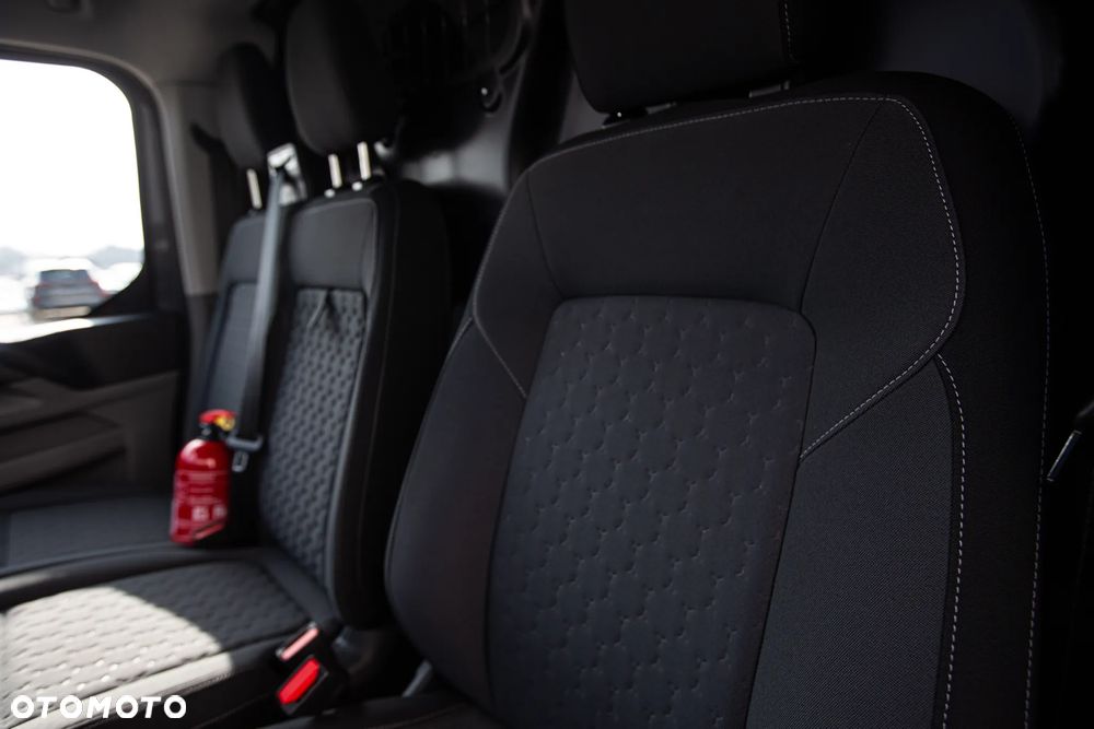 Ford Transit Custom - 16