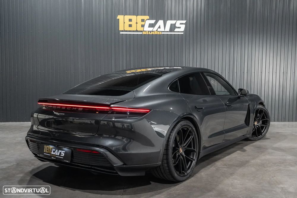 Porsche Taycan Standard - 6