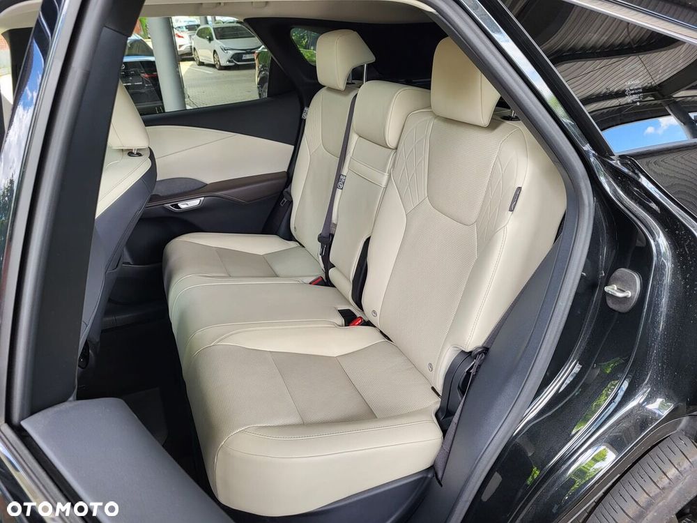 Lexus RX 450h+ F Sport Design - 9