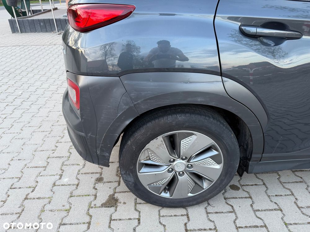 Hyundai Kona Premium - 7