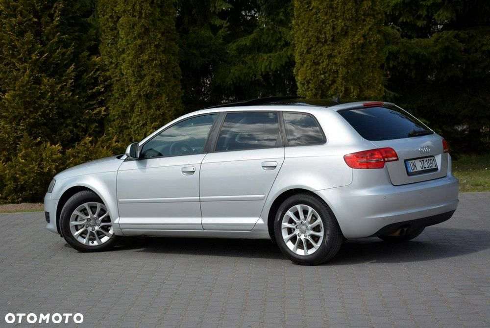 Audi A3 Sportback 1.8 TFSI Attraction S tronic - 12