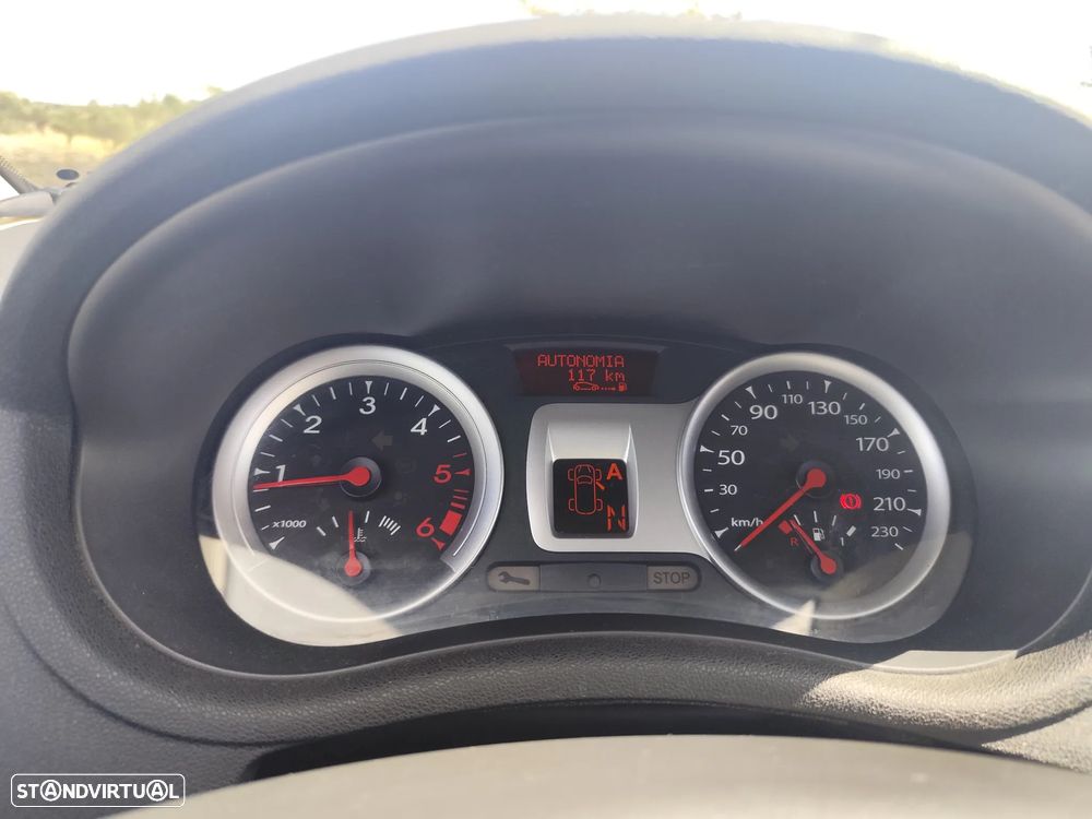 Renault Clio Break - 11