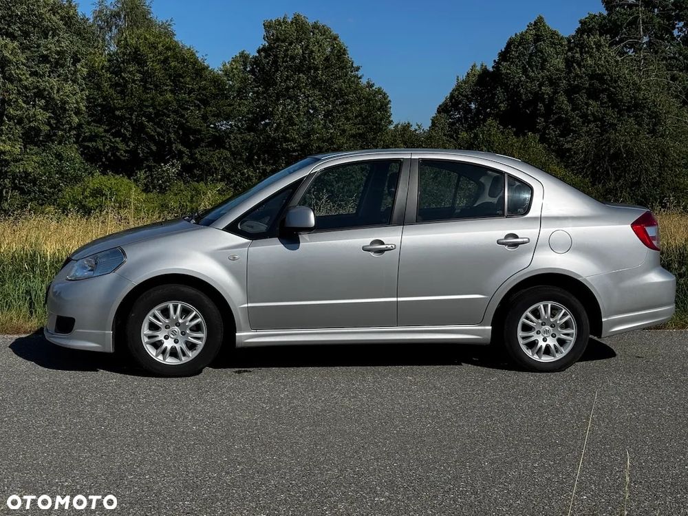 Suzuki SX4 1.6 GS/Premium - 13