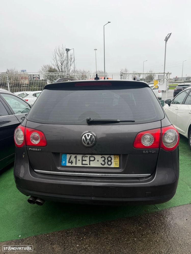 VW Passat Variant 2.0 TDi Sp R-Li DSG - 3