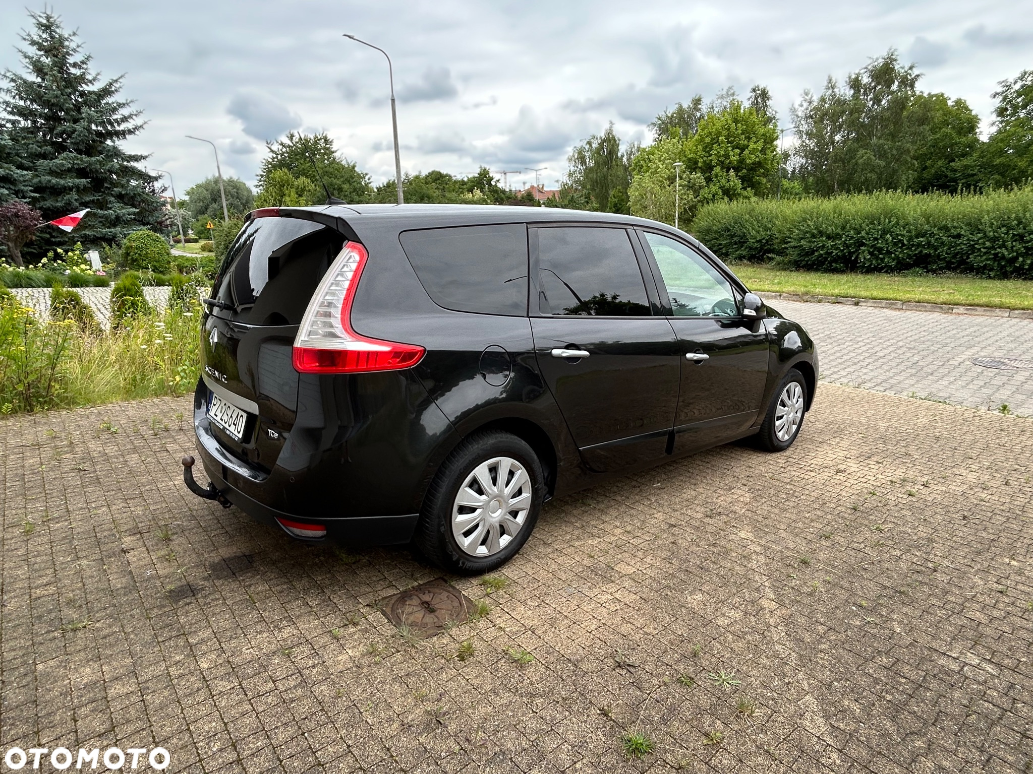 Renault Scenic 1.4 16V TCE Bose Edition - 4