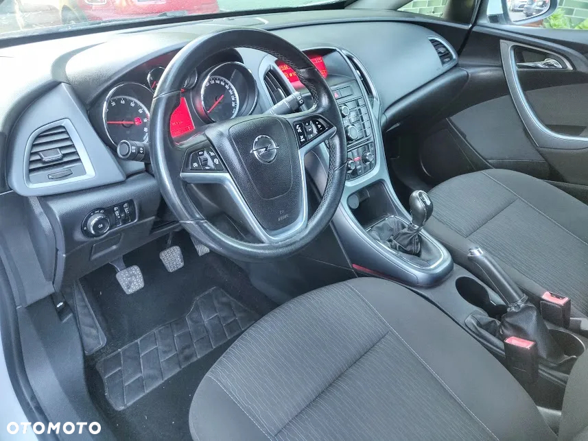 Opel Astra GTC 1.4 Turbo - 9