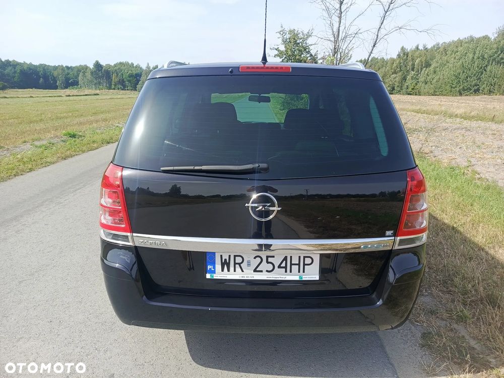 Opel Zafira 1.6 Cosmo - 4