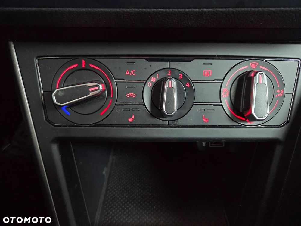 Volkswagen Polo 1.0 (Blue Motion Technology) Comfortline - 11