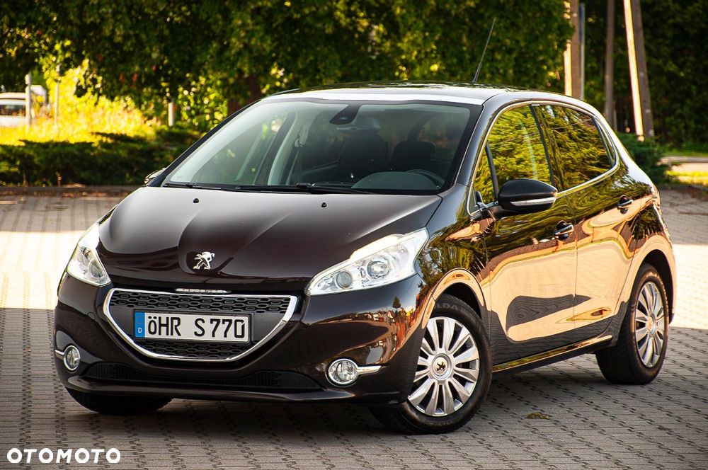 Peugeot 208 120 VTI Intuitive - 2