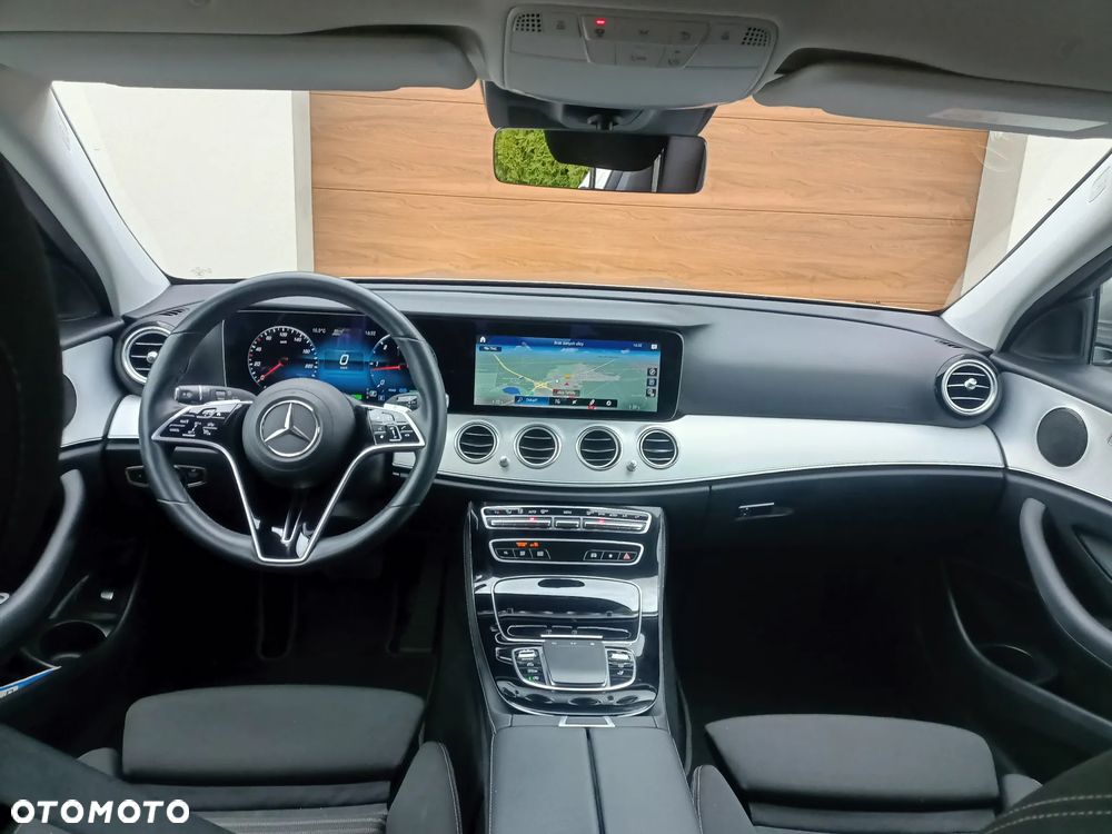 Mercedes-Benz Klasa E - 10